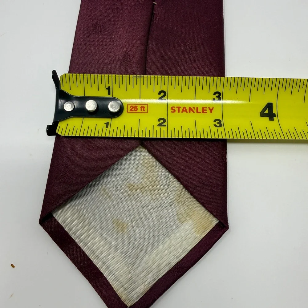 Sears Mens Store Burgundy Jacquard Crest Silk Blend Vintage Necktie Retro USA